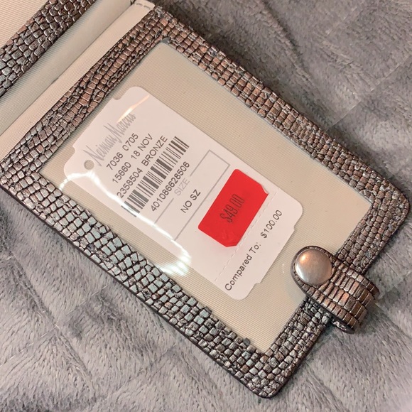 Neiman Marcus burnished silver/bronze snake luggage tag or ID holder. - Picture 4 of 4